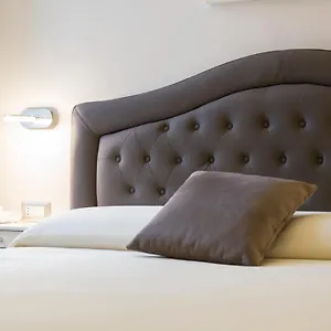 Pensión Royal Luxury